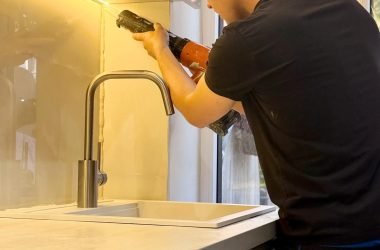 Wandafwerking stucwerk keuken installatie Rotterdam Zuid Holland Wandafwerking stucwerk keuken installatie Rotterdam Zuid Holland
